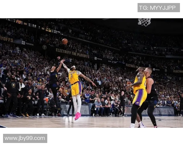 NBA太阳与勇士精彩对决全场回放分析与精彩瞬间回顾